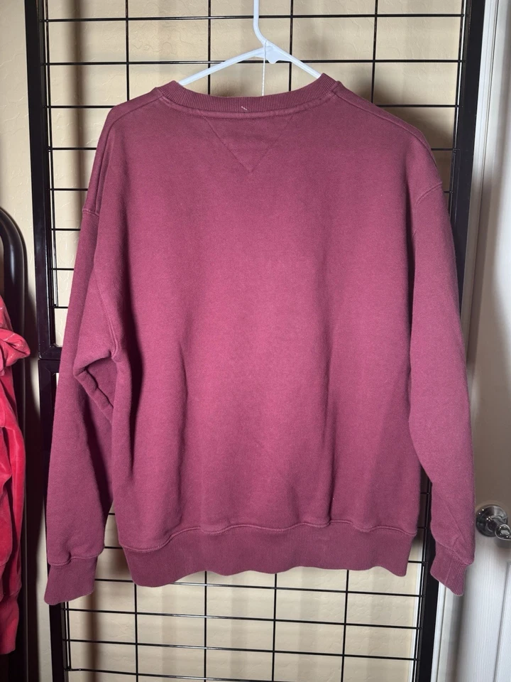 Moletom Vintage Tommy Hilfiger Tommy Jeans Grande Borgonha Anos 90 Preppy Logotipo Grande - Imagem 4 de 4