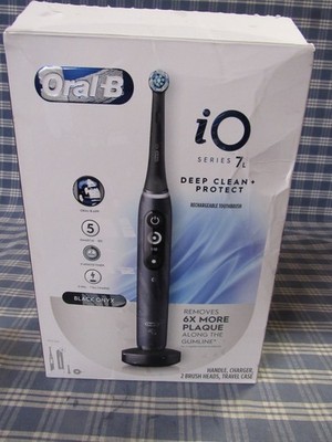 Oral-B iO Series 7 Rechargeable Toothbrush (New Open Box) FAST FREE SHIPPING.