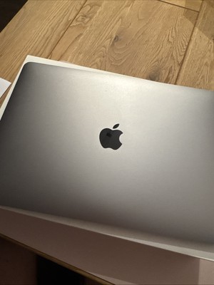 Apple MacBook Pro Retina 13,3 Zoll, 256GB SSD, Intel Core I5 4. Gen, 3,10 GHz