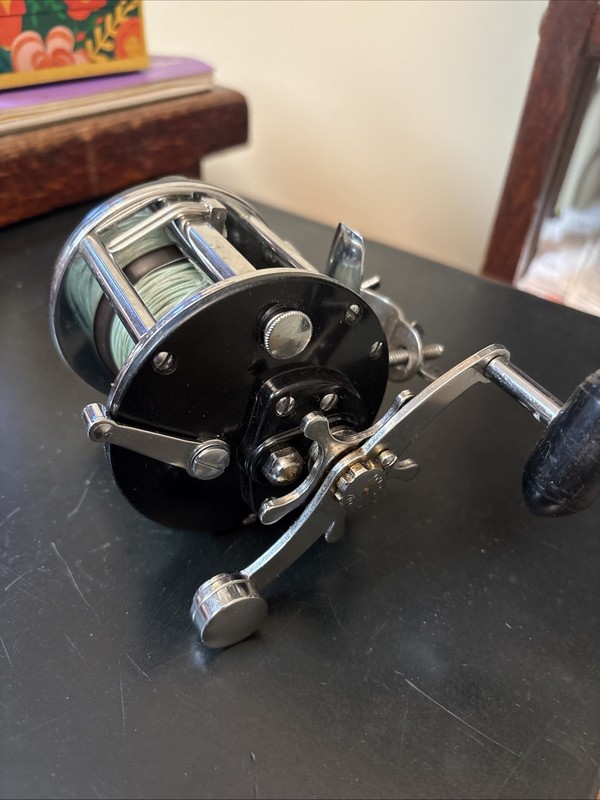 Vintage Penn #209 Level Wind Trolling Reel VVG