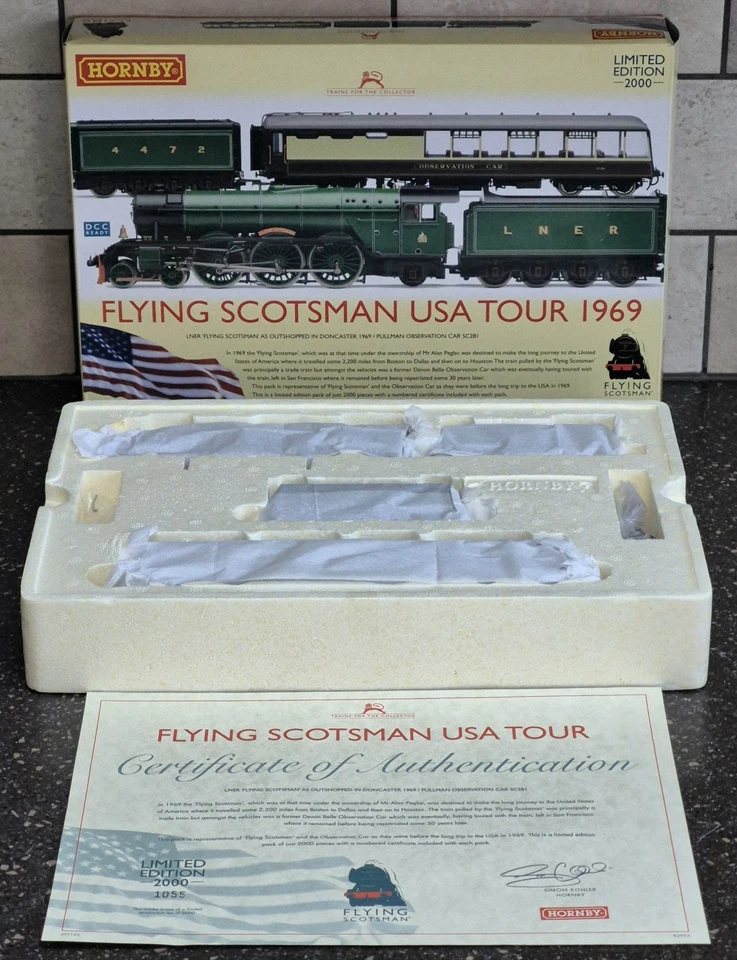 Hornby R2953 OO Gauge Flying Scotsman USA Tour 1969 Train Pack DCC Fitted - Image 2 of 4