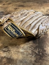 Vintage Wilson RHT Glove Bobby Bonds Endorsed Great Collectible