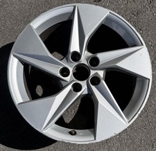 AUDI A3 MK 4 SILVER 17" ALLOY WHEEL RIM 8J ET46 OEM 8Y0601025A GENUINE X1