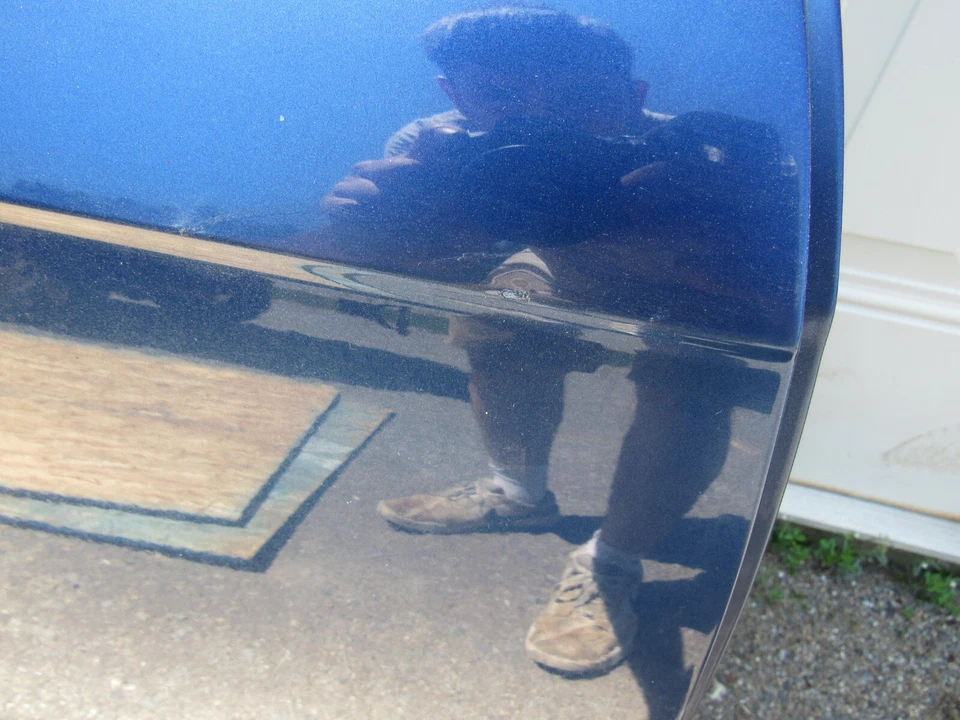 Audi A4 2005-2008 sedán puerta trasera derecha azul Foto 3 de 4