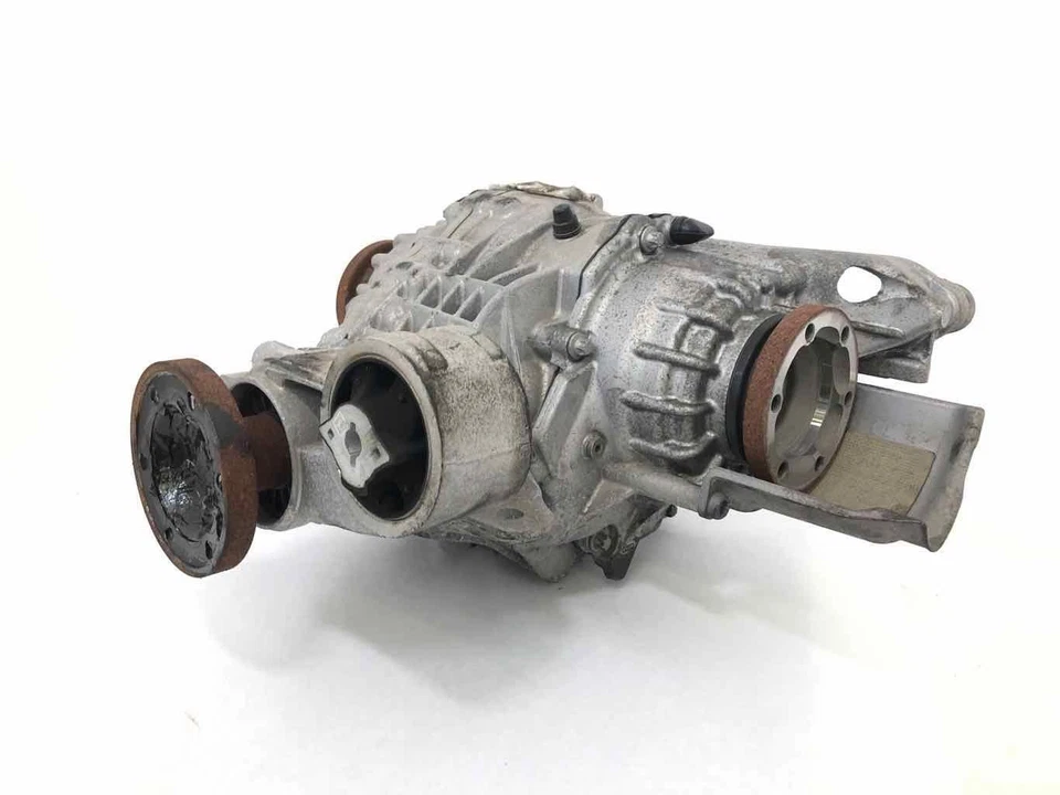 2018-2019 Audi S4 Rear Axle Differential Carrier 25000 miles OEM Recycled 1<3 - Image 2 of 4