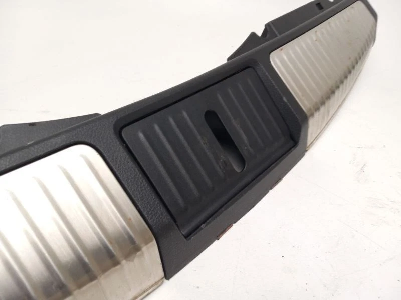 Nissan Murano 2010 umbral del maletero placa de desgaste cubierta de cierre Foto 3 de 4