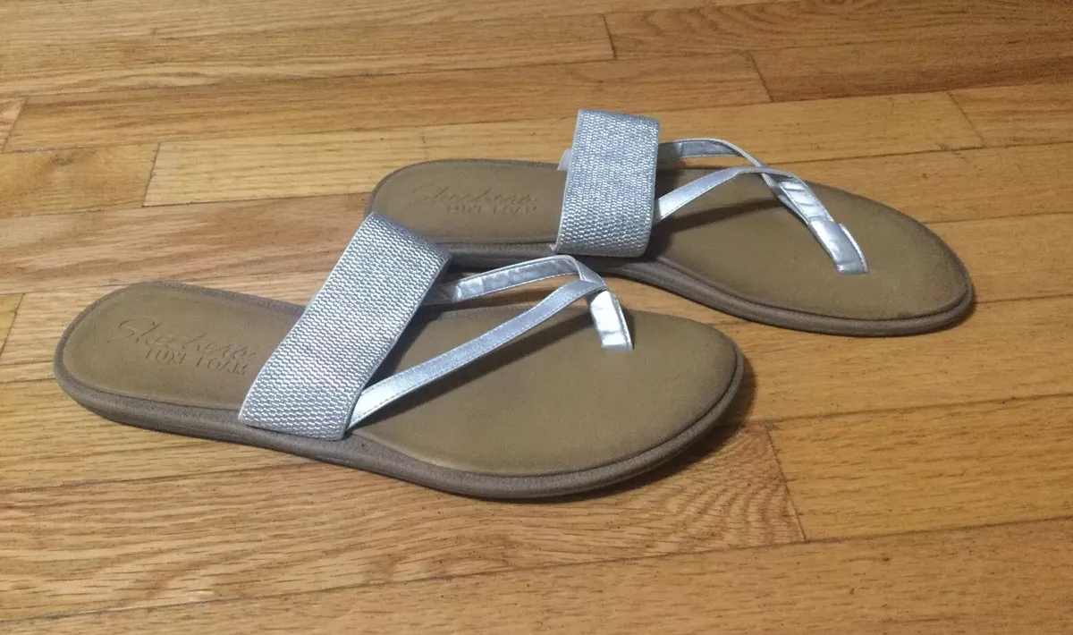 SKECHERS LUXE FOAM SILVER FLIP FLOP SANDALS WOMEN S SIZE 11M