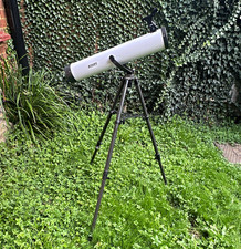 Jessops 114mm Reflector Telescope Altazimuth Tripod Reflex Finder HR20mm