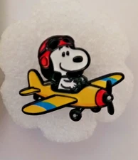 SNOOPY-ENAMEL PIN-SHIP ALL THE PINS YOU BUY FOR $4.99-VISIT OUR STORE