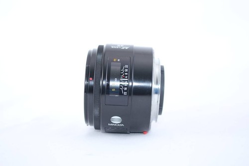 Minolta AF 35mmm F2 lens - Picture 7 of 7