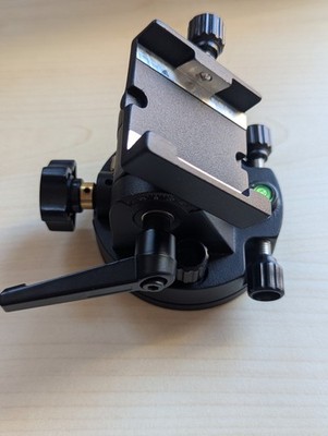 iOptron Polhöhenwiege SkyTracker Pro / SkyGuider Pro