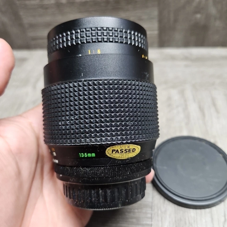 Sakar Auto MC 1:2.5 f=135mm Lens - Image 4 of 4