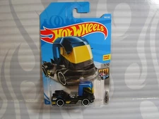 2019 HOT WHEELS ''HW METRO'' #168 = RIG HEAT = BLUE & BLACK , int