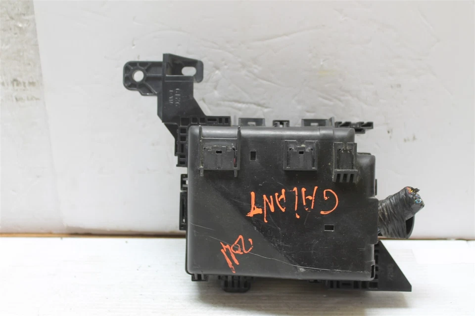 Unidad de relé de caja de fusibles Mitsubishi Galant 2005-2012 010040738 módulo 518 3J4-B1 Foto 2 de 4