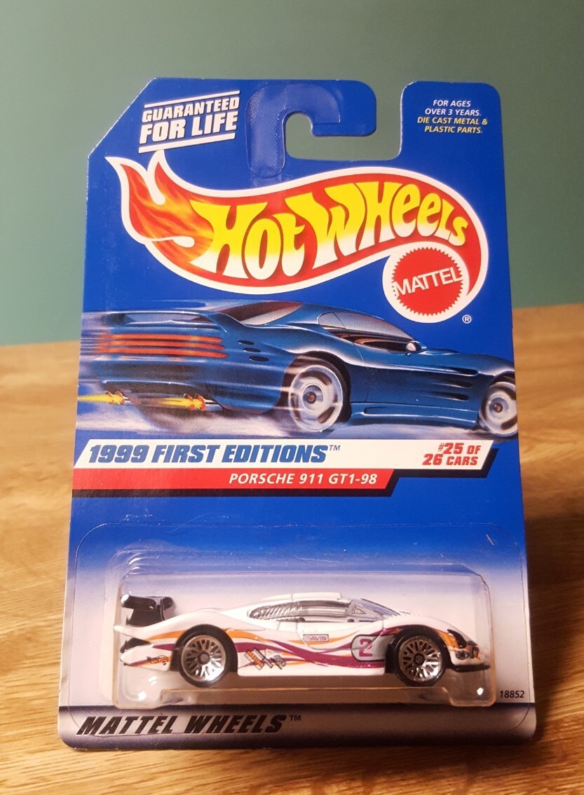 ホットウィール ポルシェ 911 GT1 98 スピードマシーン Hot Wheels Porsche 911 GT1-98 White 1:64 Scale 1999 First Editions