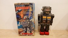 Horikawa SH - SUPER ASTRONAUT ROTATE O MATIC Tin Robot 1960s With Box