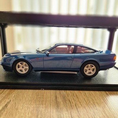 1/18 Cult Models  CML035-2  1988 Aston Martin Virage Coupe Metallic Blue
