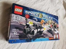 LEGO (5970) Space Police: Freeze Ray Frenzy - Sealed NIB