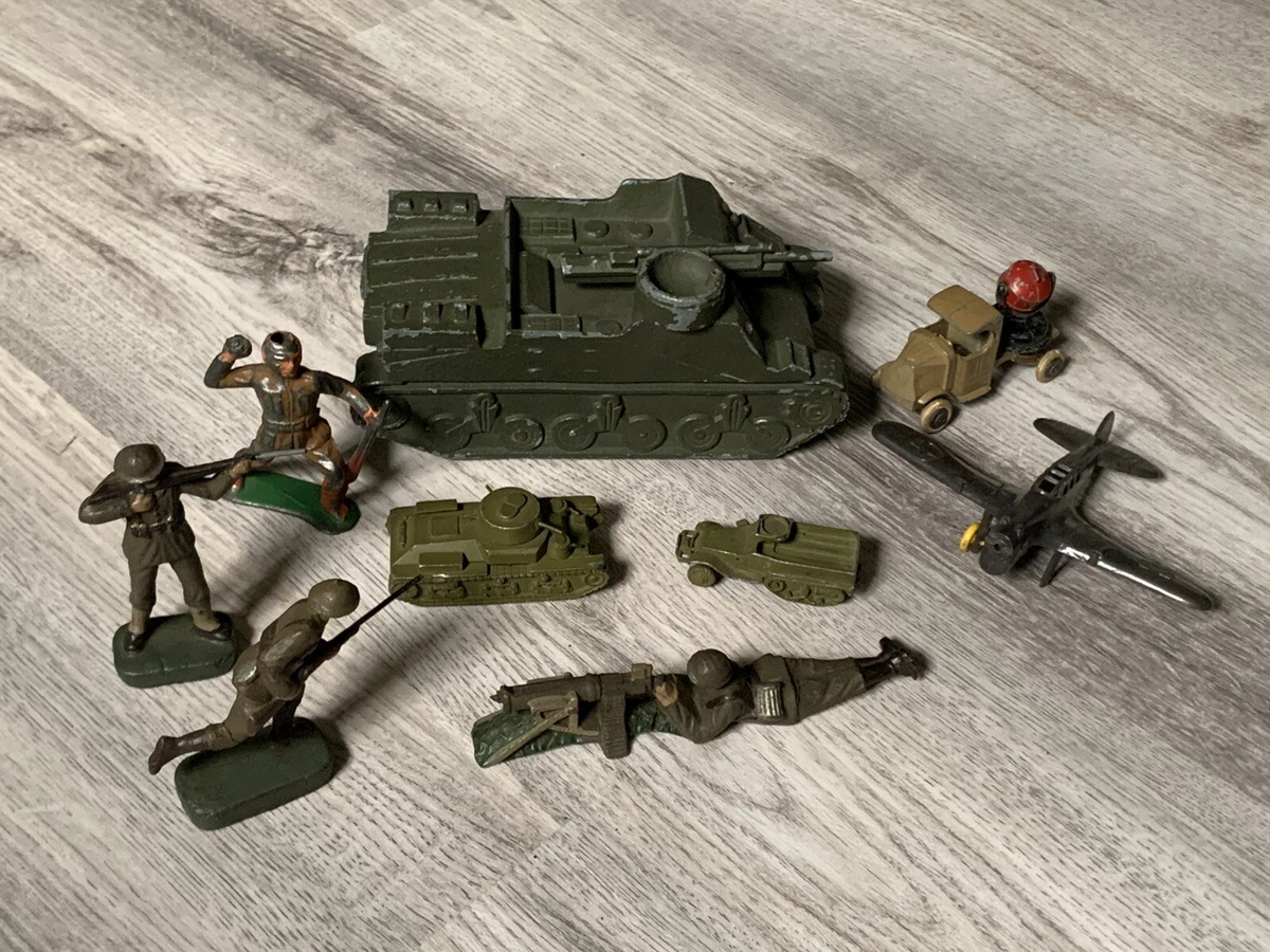 Avion de combat, figurines