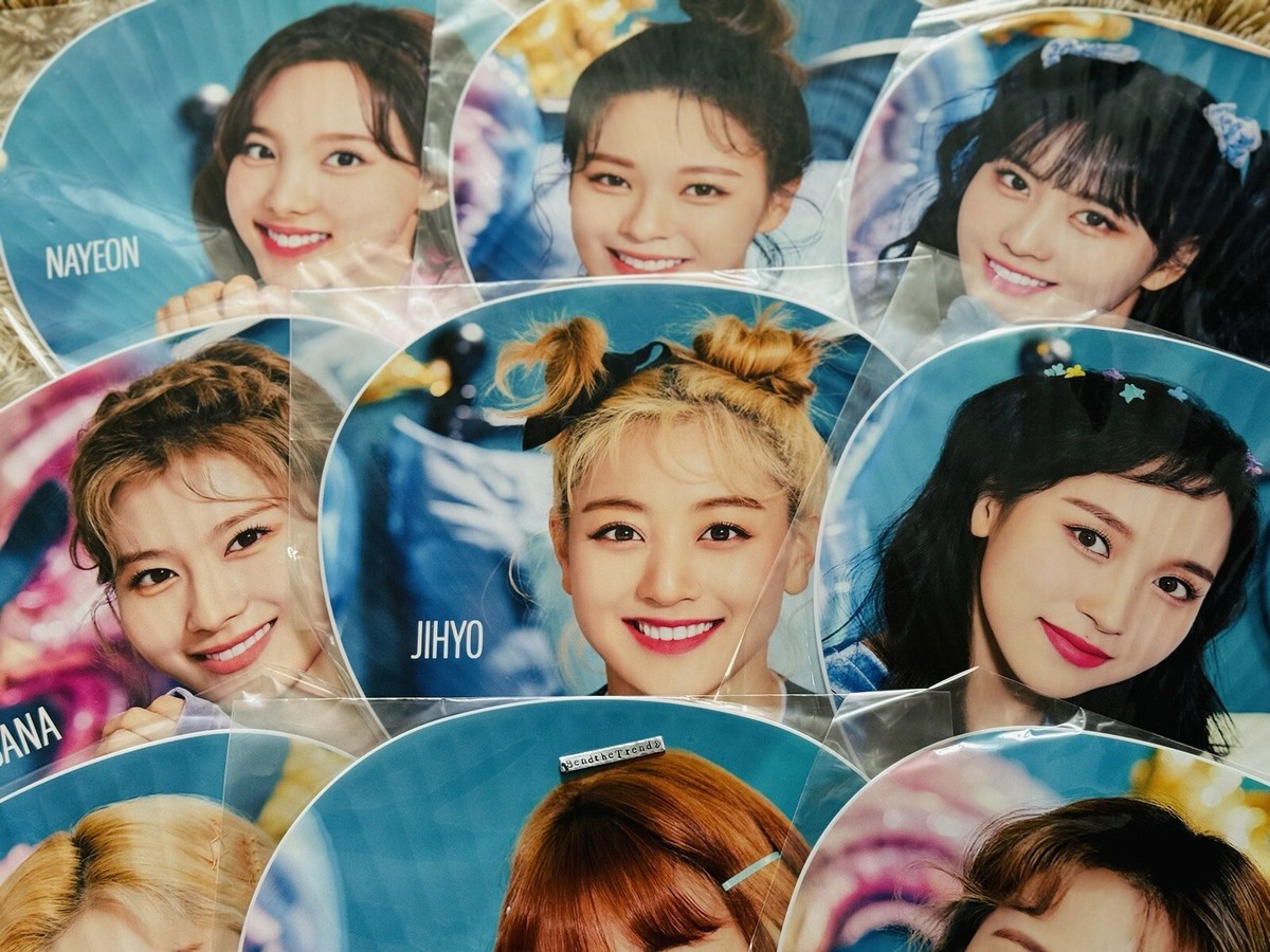 #TWICE5 9枚セット　ONCEJAPANおまけ付き！ TWICE5 9枚セット ONCEJAPANおまけ付き！ - メルカリ