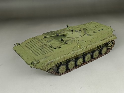 1/35 Built Soviet Russia BMP-1 Infantry Fighting Vehicle IFV w/Metal gun Model - Picture 9 of 15