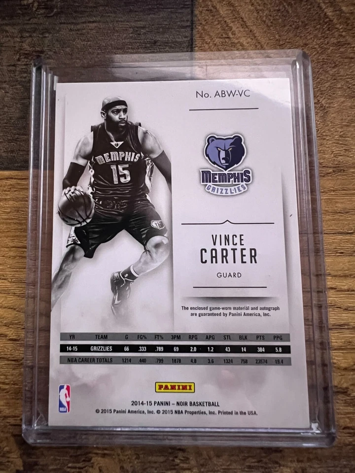 2014-15 Vince Carter Noir On Card Auto patches 19/25 Game Worn Material - Image 2 of 2