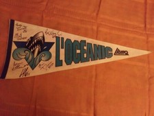 Drapeau Signé Océanic Rimouski 1995-1996-1re Saison-Rimouski Oceanic Signed Flag