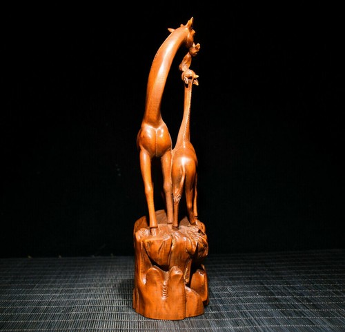 Collecting Wooden Giraffe Statue Boxwood Hand-carved Desktop ornaments and decor - Picture 7 of 9