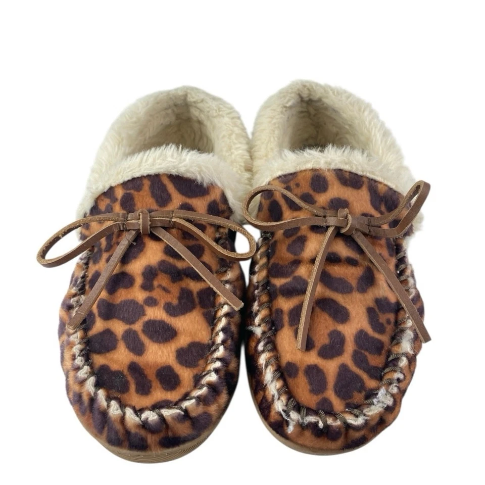 J. Zapatillas mocasín sin cordones de piel sintética pelo de becerro leopardo Crew talla 10 Foto 2 de 4