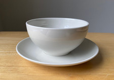 Mid-Century RUSSEL WRIGHT CASUAL WHITE Gravy Boat With Attached Underplate