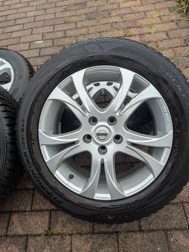 Winter Kompletträder Nissan Qashqai 215/60R17 7Jx17 ET40 40300 4EA1B - Bild 2 von 4