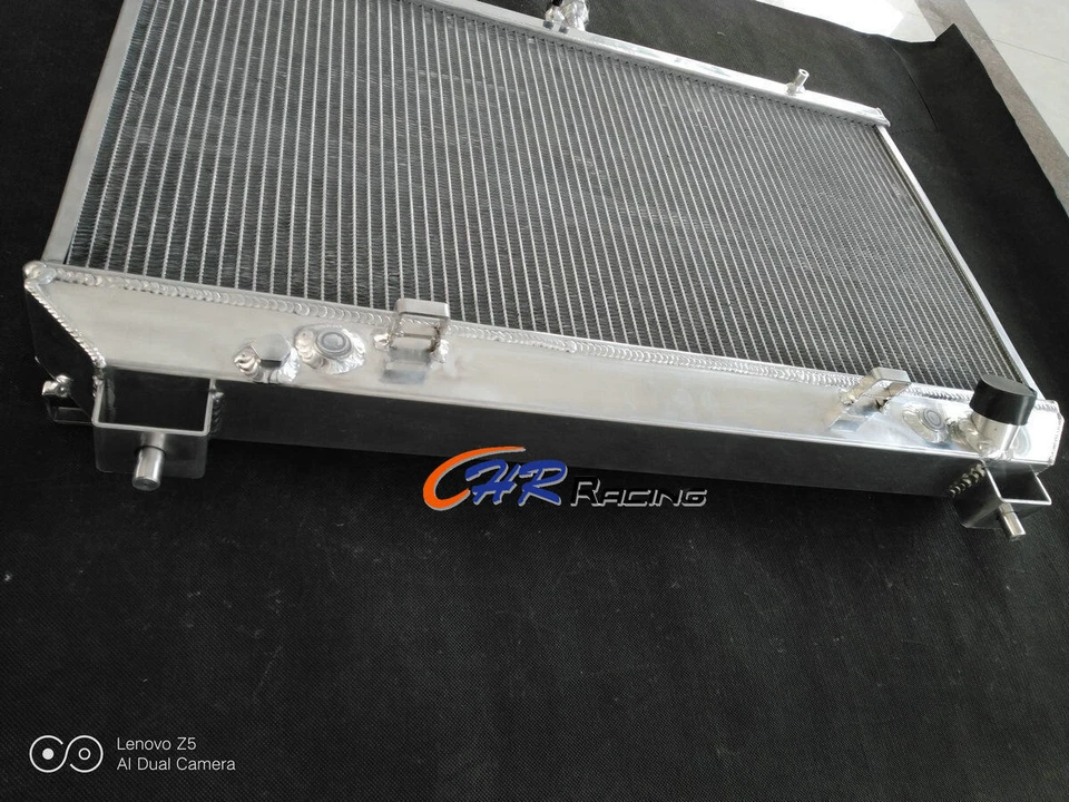 Radiador de aluminio AT MT para Chevy Camaro SS 2010-2011 V8 Zeta L99 LS3 3 filas Foto 3 de 4