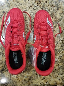 saucony vendetta womens