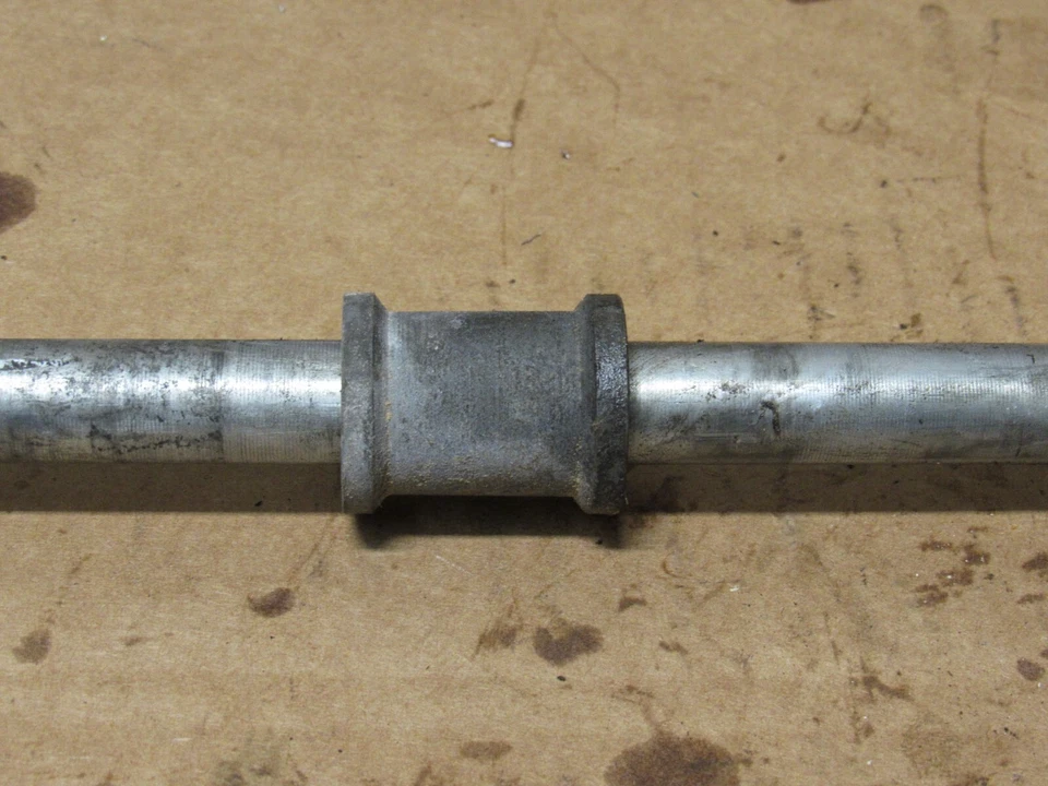 Kawasaki KZ400 1977 eje de rueda trasera ajustadores espaciadores 42031-050 Foto 3 de 4