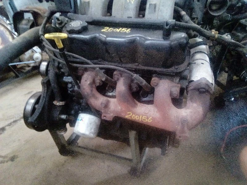 发动机 6-201 3.3L VIN R 第 8 位 适合 92-95 CARAVAN 97699 — 第 2/4 张图片