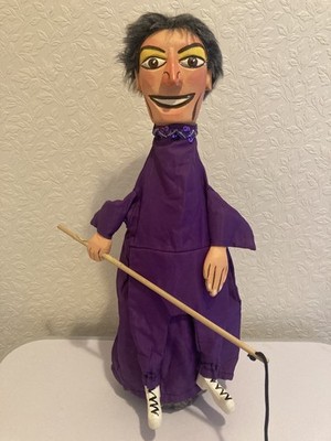 Punch & Judy ''Lion Tamer'' Puppe, hergestellt von Tony Green für höchste Magie.