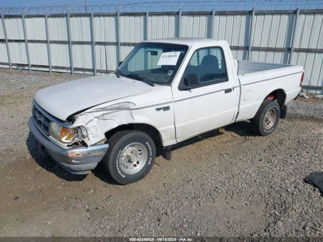 High Mounted Stop Light Without Cargo Lamp Fits 94-97 MAZDA B-2300 5270325 - Image 2 of 4