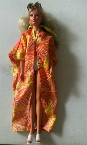 De Colección Ideal 1977 Suntan TUESDAY TAYLOR Muñeca Conjunto Original, Zapatos, Gafas de Sol Excelente