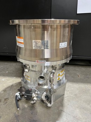 Shimadzu TMP-V3304LM Turbo Molecular Pump with EI-V04M (3304) Power Unit