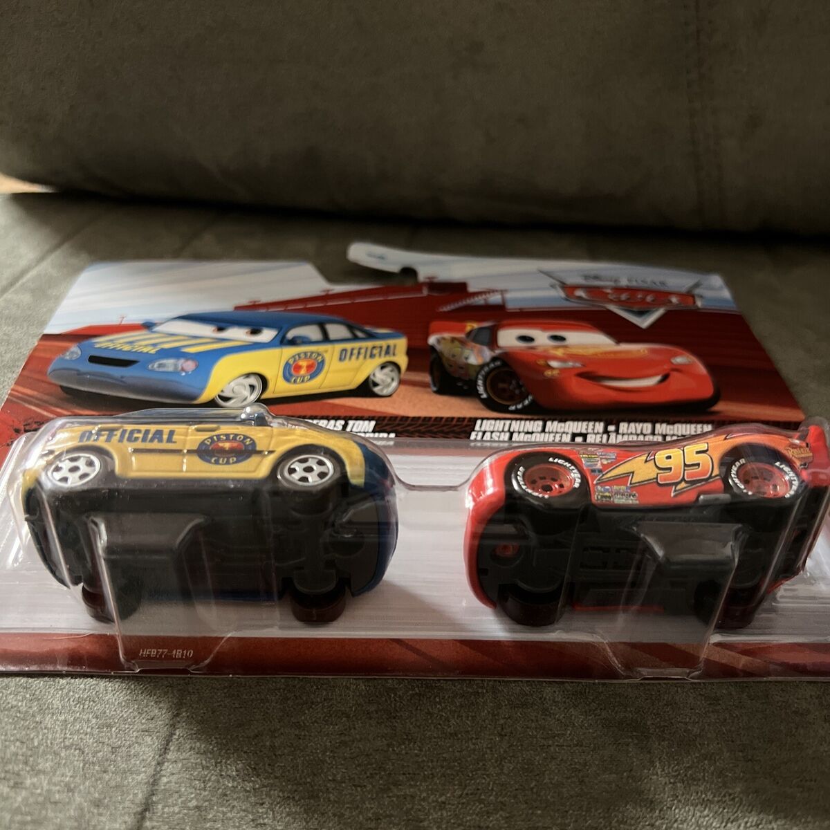 Disney Pixar Cars 3, Race Official Tom & Lightning McQueen 2-Pack