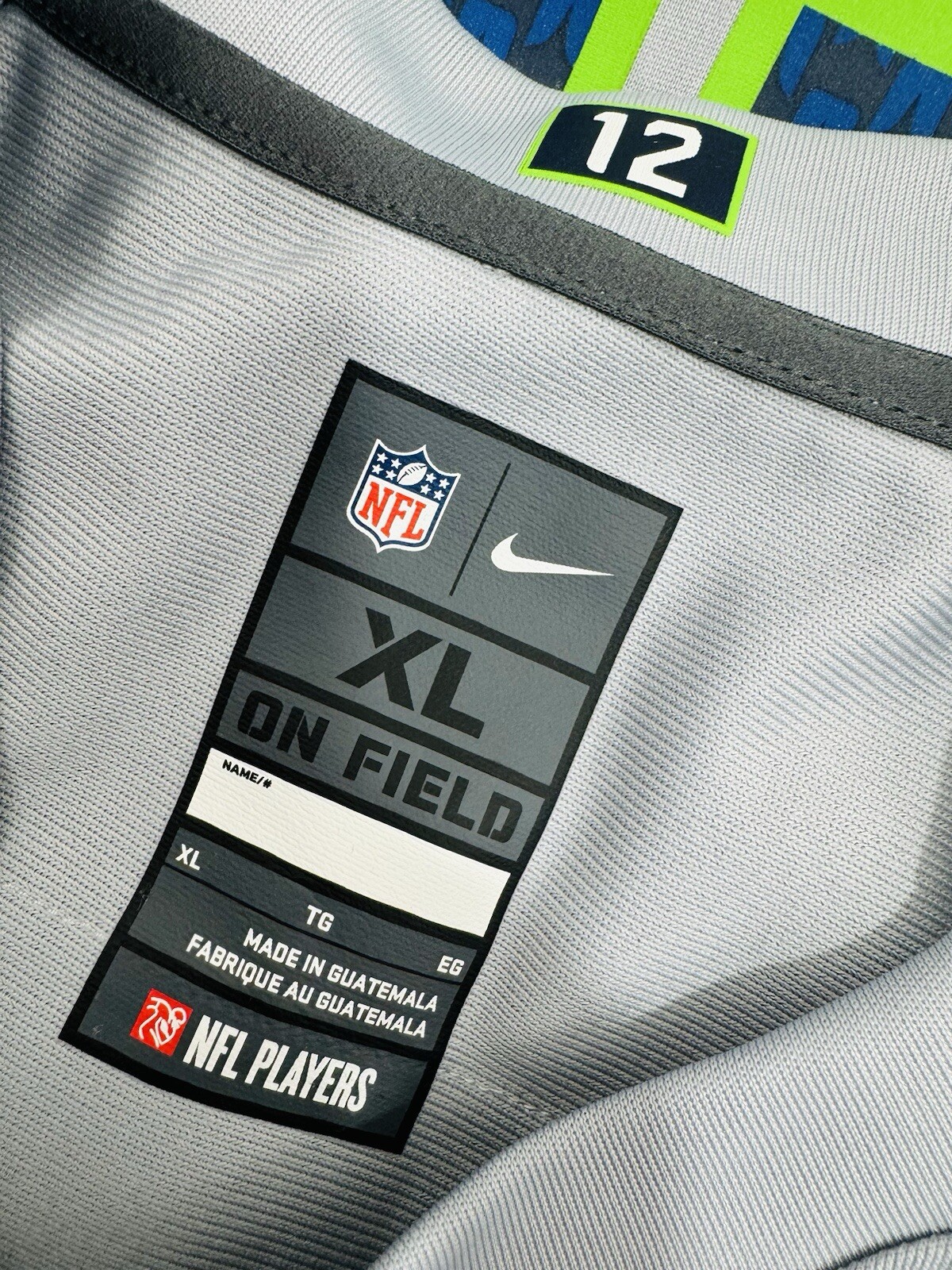 Picture 4 of 6