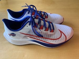 nike zoom pegasus buffalo bills