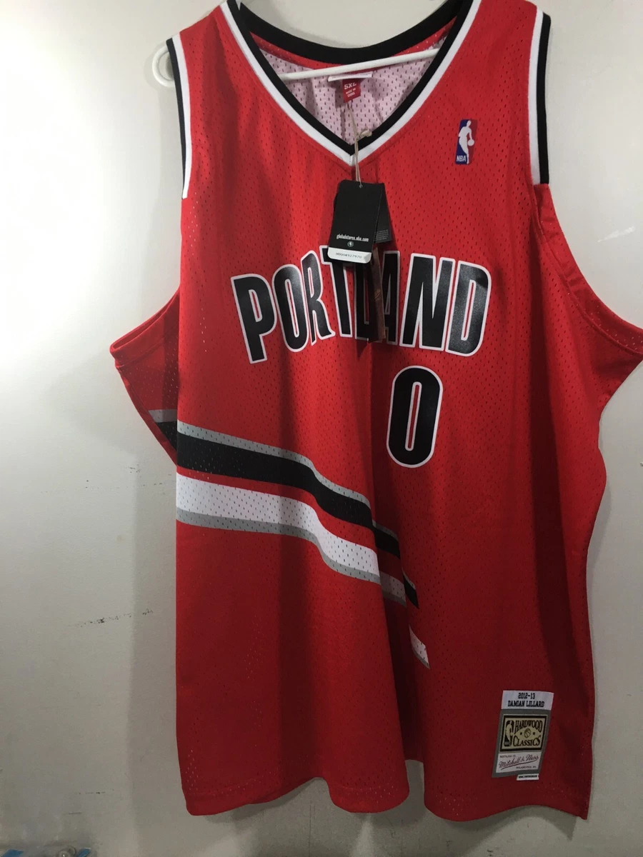 Mitchell & Ness Portland Trail Blazers - Damian Lillard Swingman Jersey