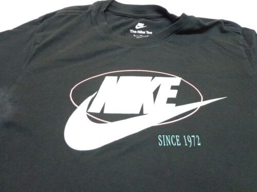THE NIKE TEE NIKE SWOOSH CHAMPIONS OF SPORT T SHIRT Black Size Medium FLAWS