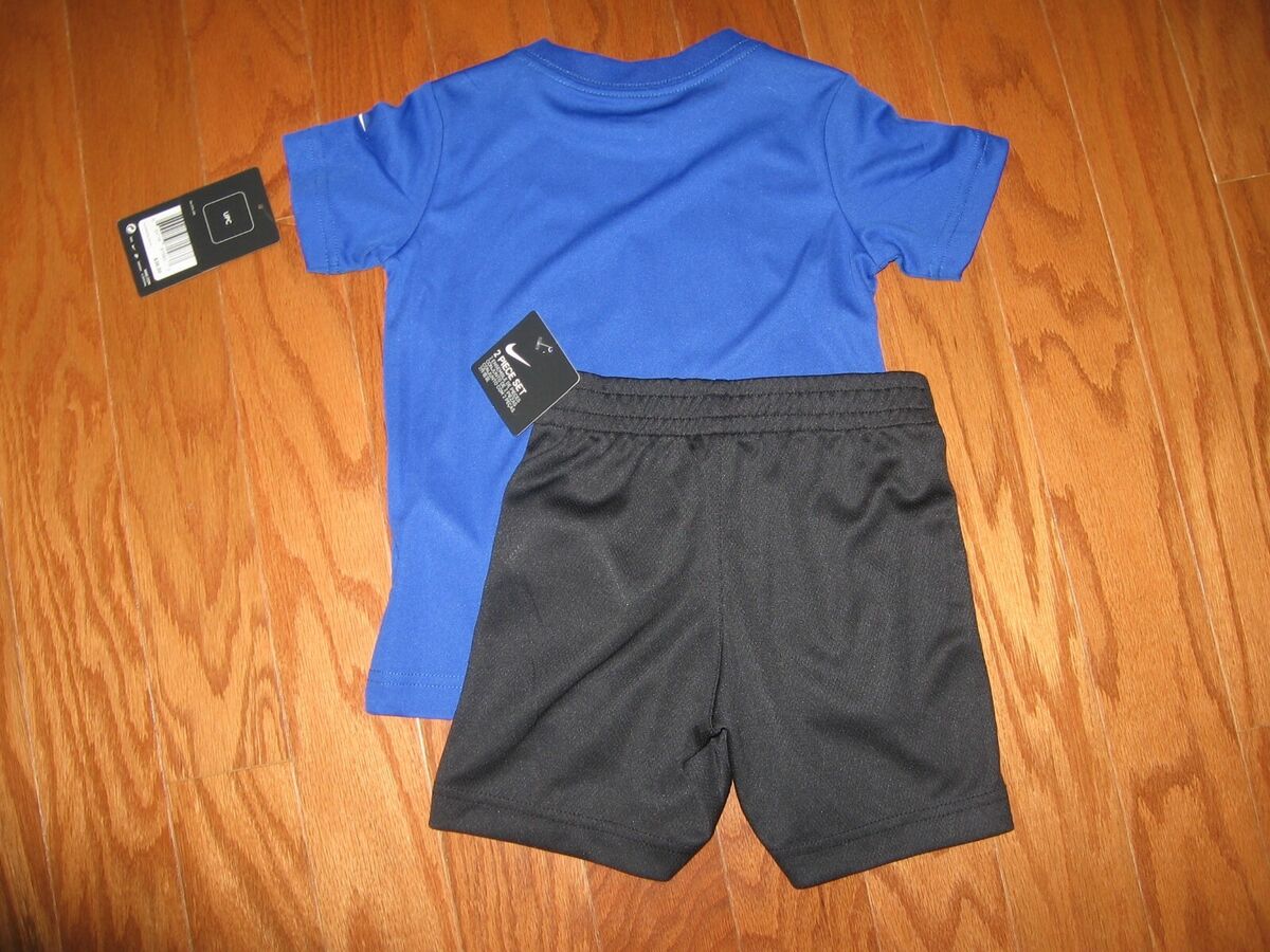 Nike 2 Piece T-Shirt & Shorts Outfit Set Boys 24M/ 2T/3T/4T NWT
