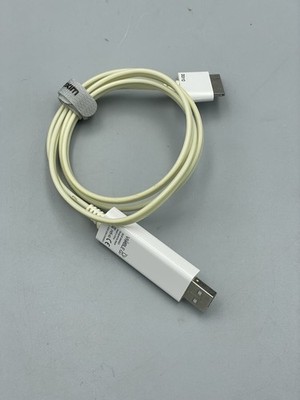 Dexim Charging Cable for iPhone/iPod with Apple 30 pin connector.