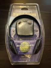 Vintage Sony FM/AM Walkman Radio SRF-M32 - New Headphones Pads Disintegrating 