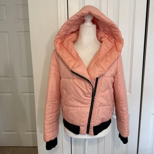 Vaute Couture Brooklyn Cruelty Free Cloud Puffer Coat Wind/Waterproof Jacket - product listing photo