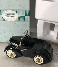 Hallmark Kiddie Car Classic 1937 Garton Ford in original box