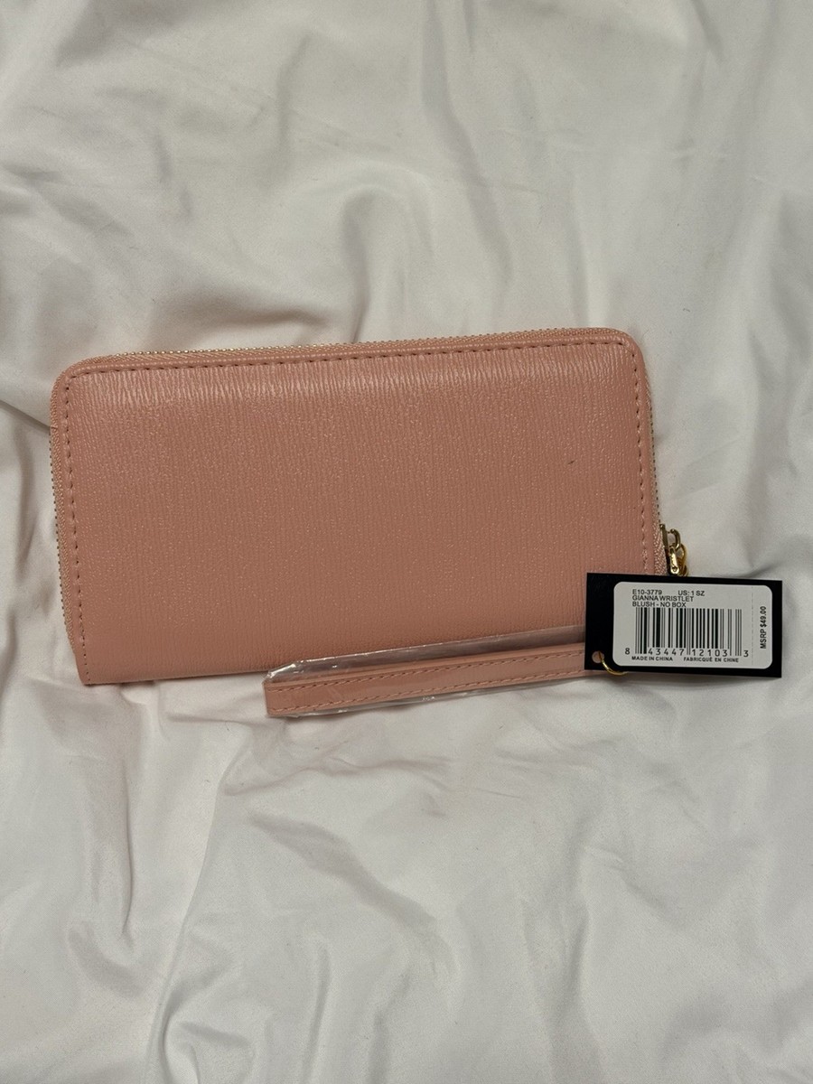tue NWT Bebe Gianna Wristlet Wallet Blush Pink Large Gold Script Logo